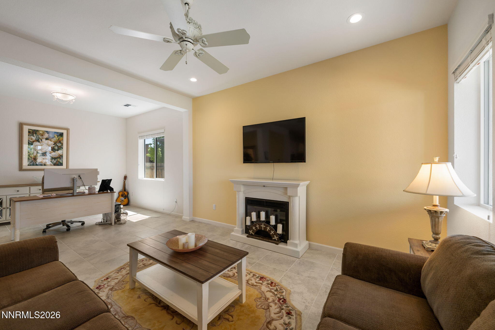 2233 Paint Horse Drive Reno, NV 89521 - Photo 13 of 55 front room