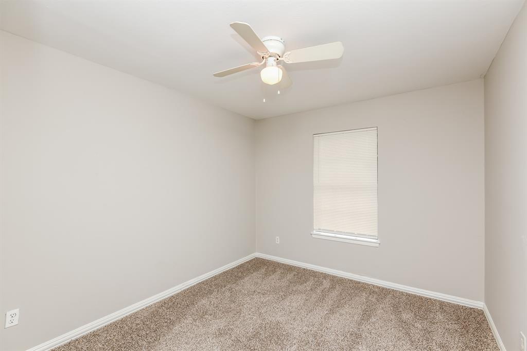 918 Kerry Street Benbrook, TX 76126 - Photo 12 of 15