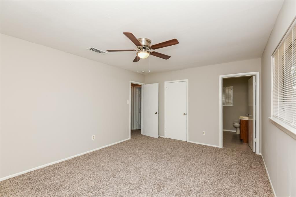 918 Kerry Street Benbrook, TX 76126 - Photo 9 of 15