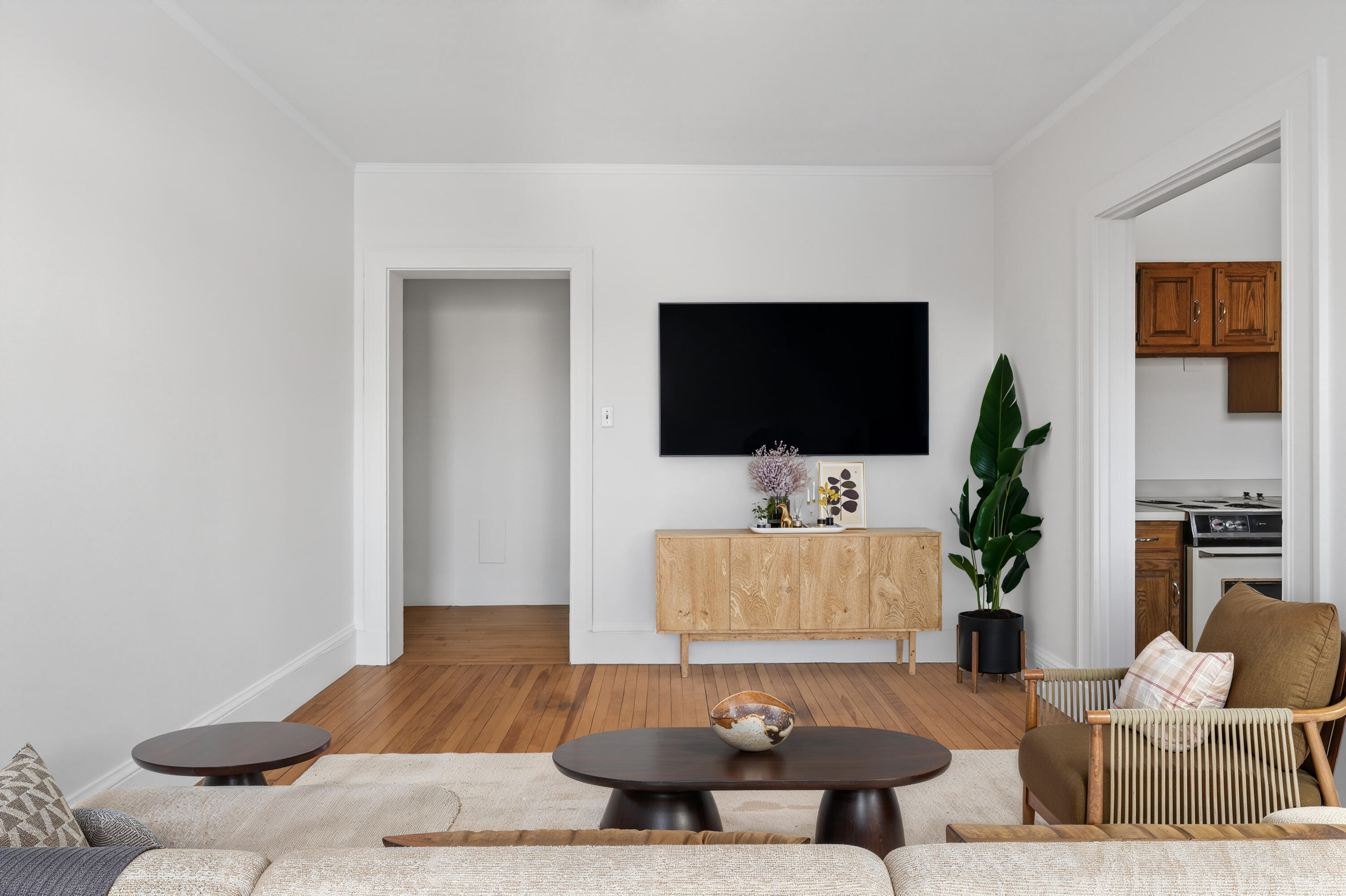 180 High Street, Unit 24 Portland, ME 04101 - Photo 8 of 26 111_180 High Street_MorneauStudios_print