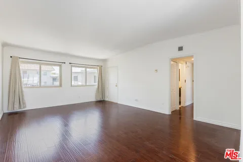 $525,000 | 8710 Belford Avenue, Unit 215B, Los Angeles, CA 90045