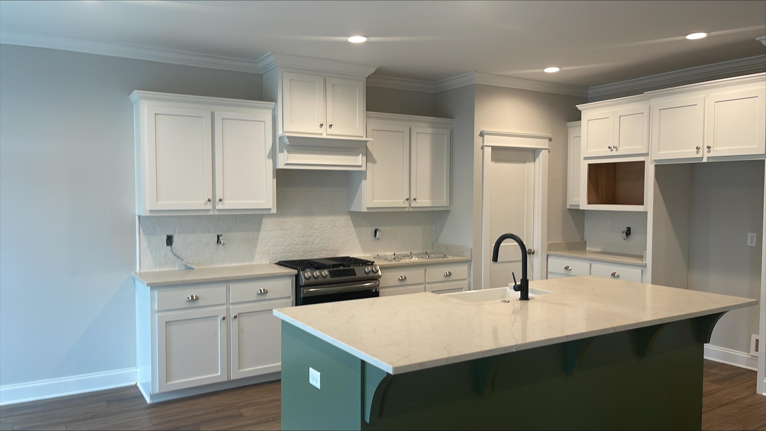 8363 Calverton Street Foley, AL 36535 - Photo 3 of 22 Gourmet Chef's kitchen