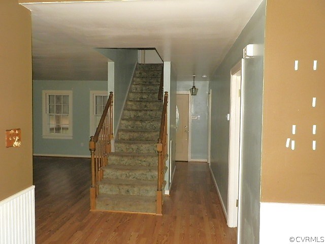 4529 Rabbit Foot Lane North Chesterfield, VA 23236 - Photo 3 of 20