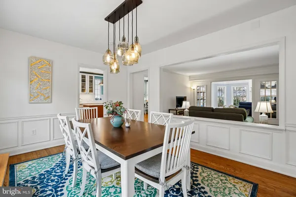 $1,250,000 | 7420 Wyndale Lane, Chevy Chase, MD 20815
