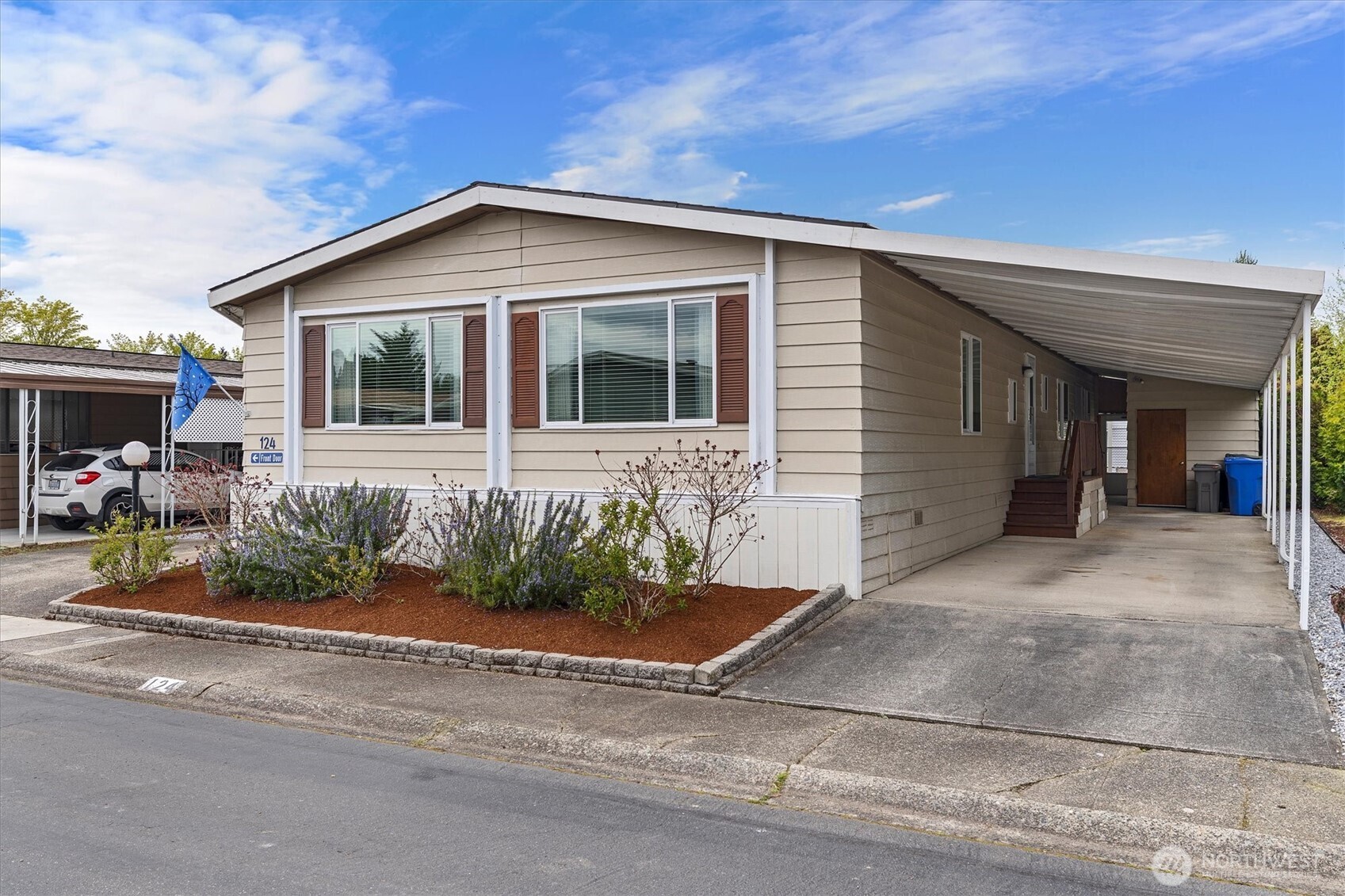 11436 Southeast 208th Street, Unit 124 Kent, WA 98031 - Photo 3 of 26