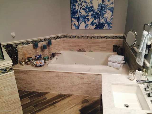 a bathroom with a bathtub