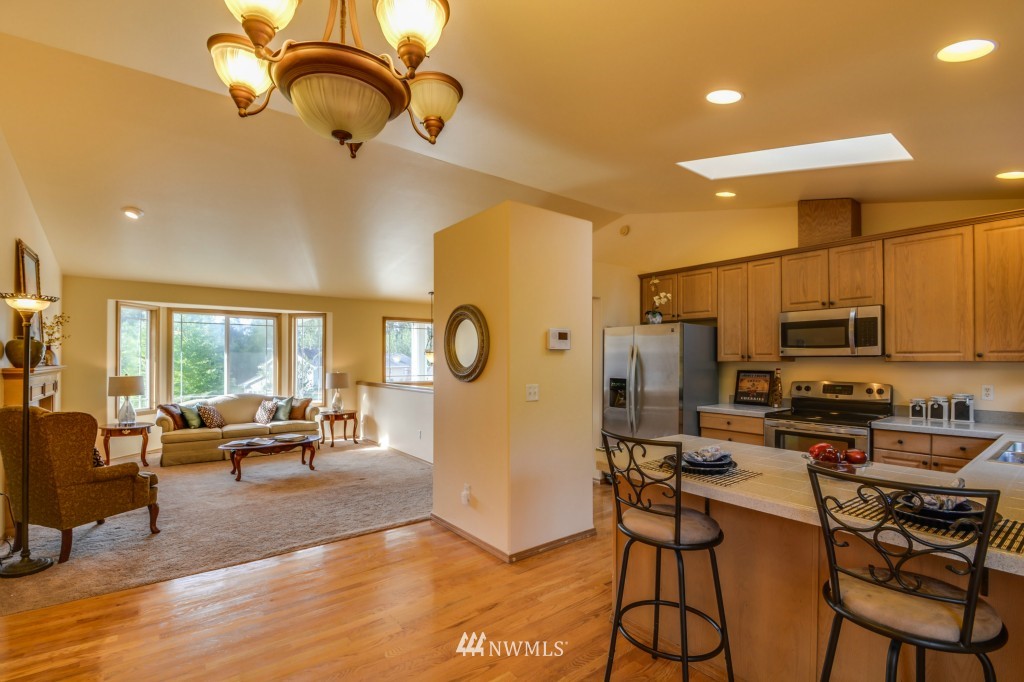 24203 13th Place West Bothell, WA 98021 - Photo 3 of 19
