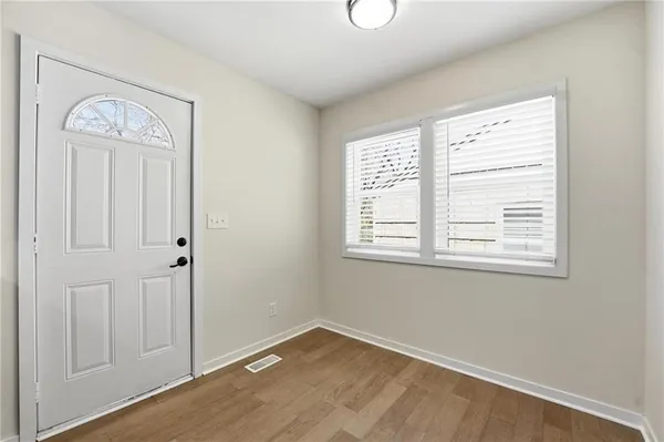 $385,000 | 8018 Nall Avenue, Prairie Village, KS 66208