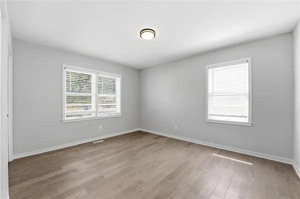 $385,000 | 8018 Nall Avenue, Prairie Village, KS 66208