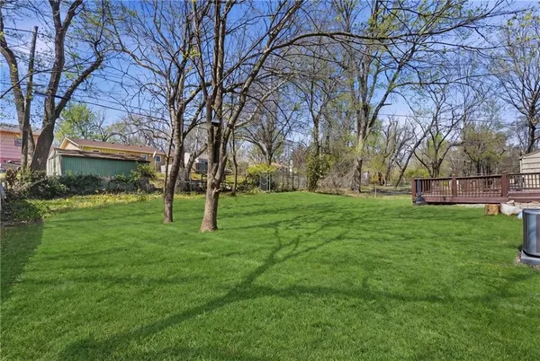 $385,000 | 8018 Nall Avenue, Prairie Village, KS 66208