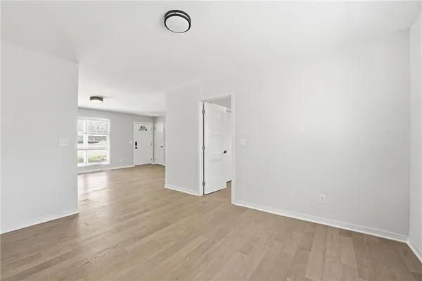 $385,000 | 8018 Nall Avenue, Prairie Village, KS 66208