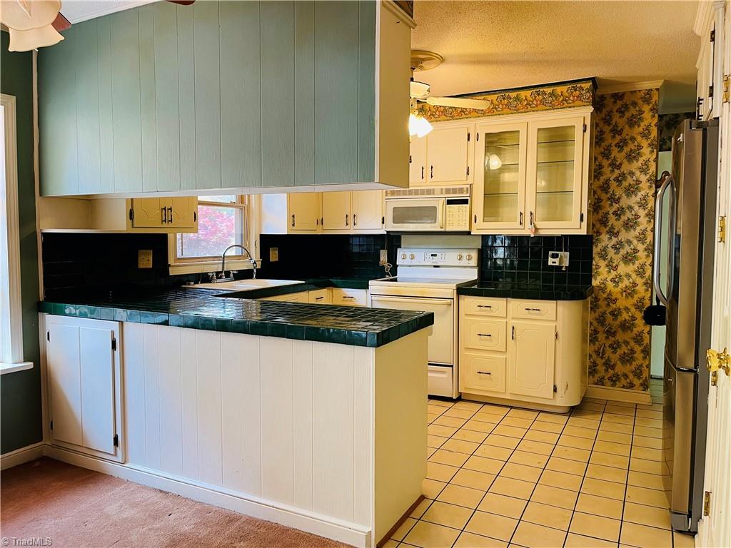 371 Maple Hollow Road Mount Airy, NC 27030 - Photo 23 of 32 Gallery Image 23