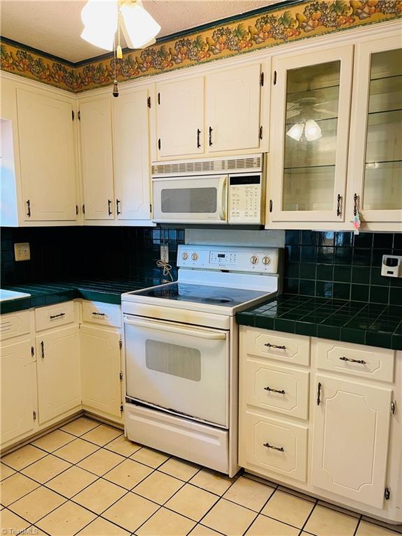 371 Maple Hollow Road Mount Airy, NC 27030 - Photo 26 of 32 Gallery Image 26