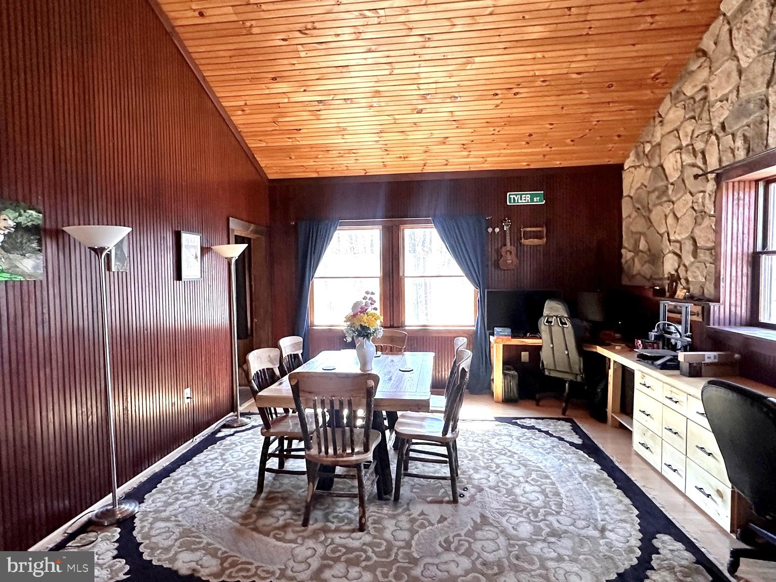 8640 Hensingersville Road Alburtis, PA 18011 - Photo 17 of 32