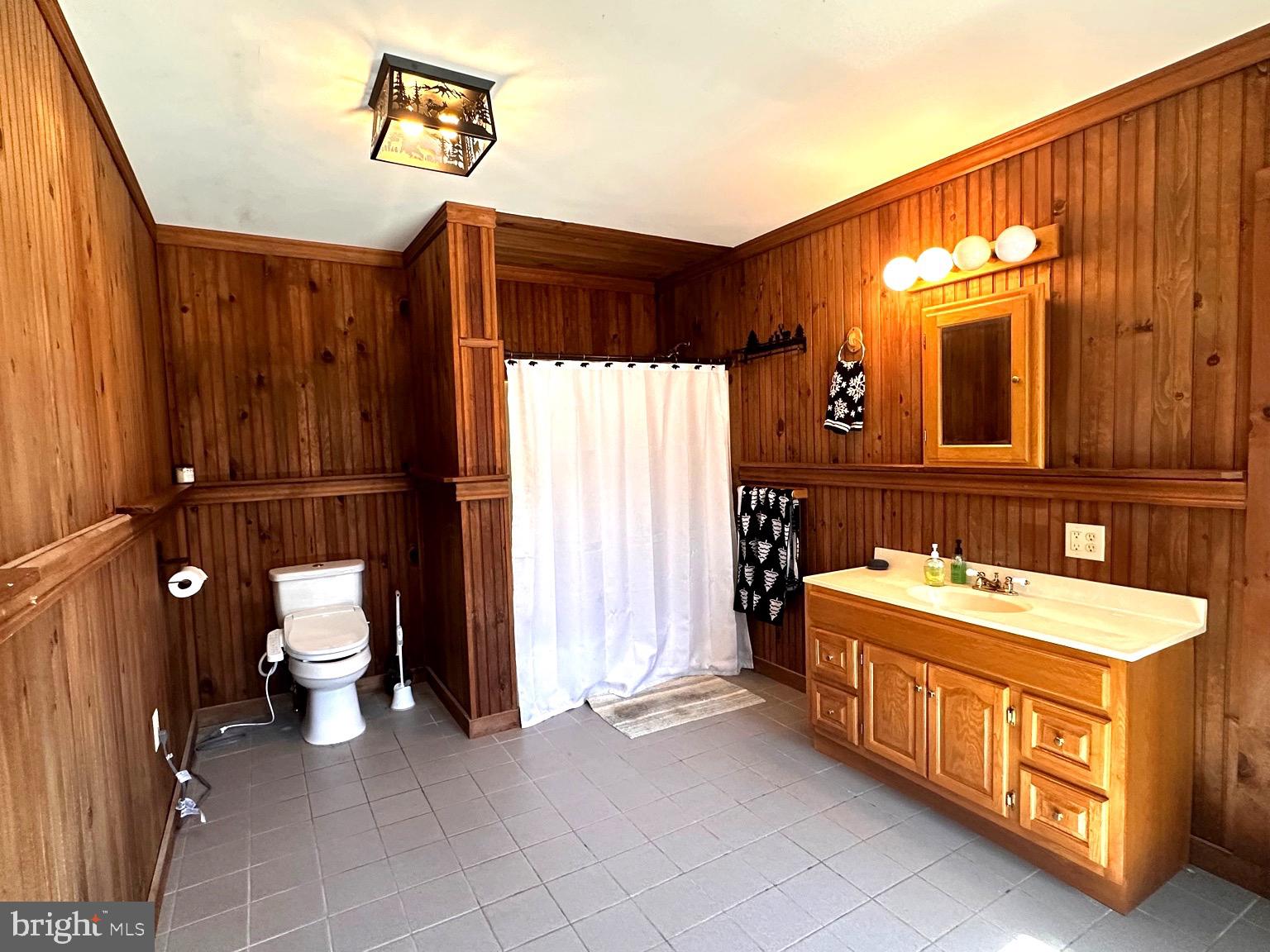 8640 Hensingersville Road Alburtis, PA 18011 - Photo 20 of 32