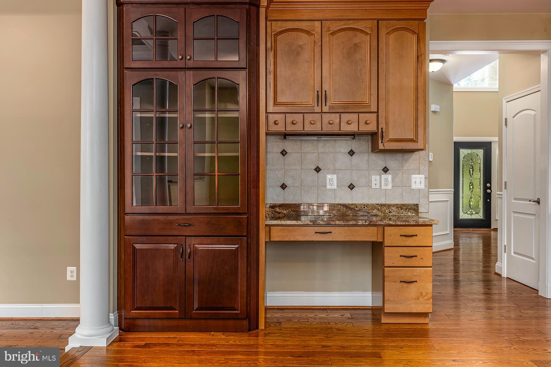 11932 Waples Mill Road Oakton, VA 22124 - Photo 14 of 64