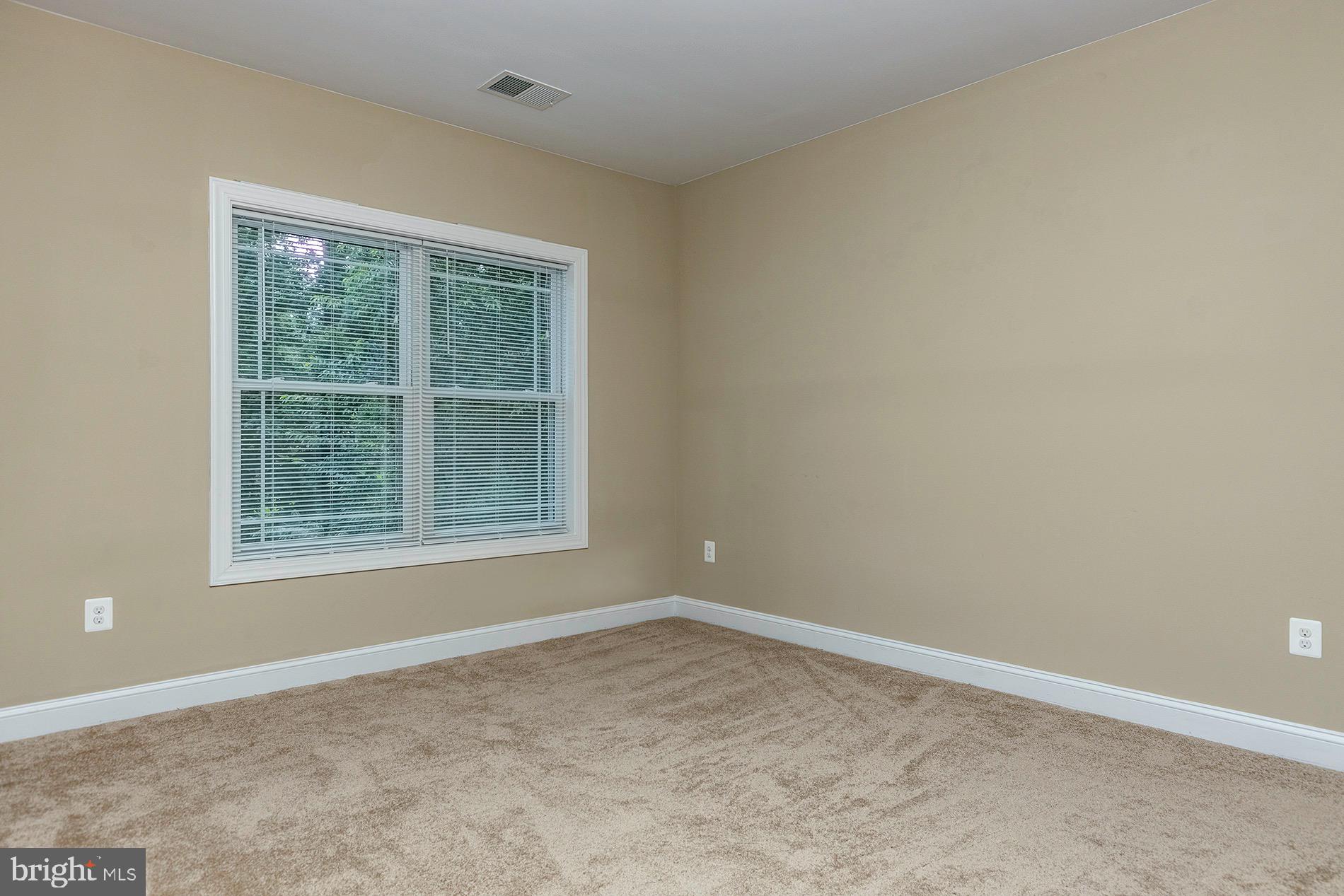 11932 Waples Mill Road Oakton, VA 22124 - Photo 29 of 64