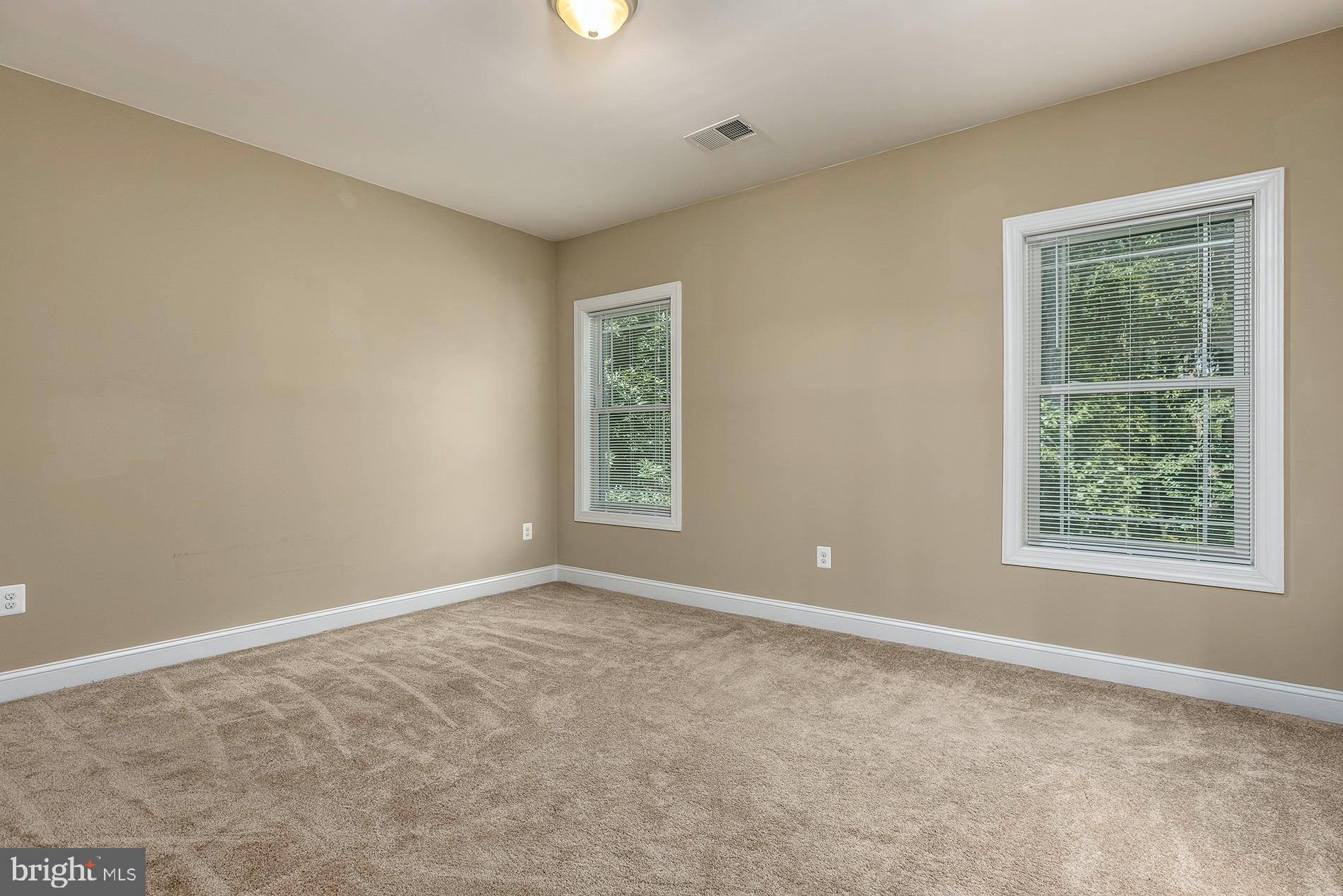 11932 Waples Mill Road Oakton, VA 22124 - Photo 31 of 64