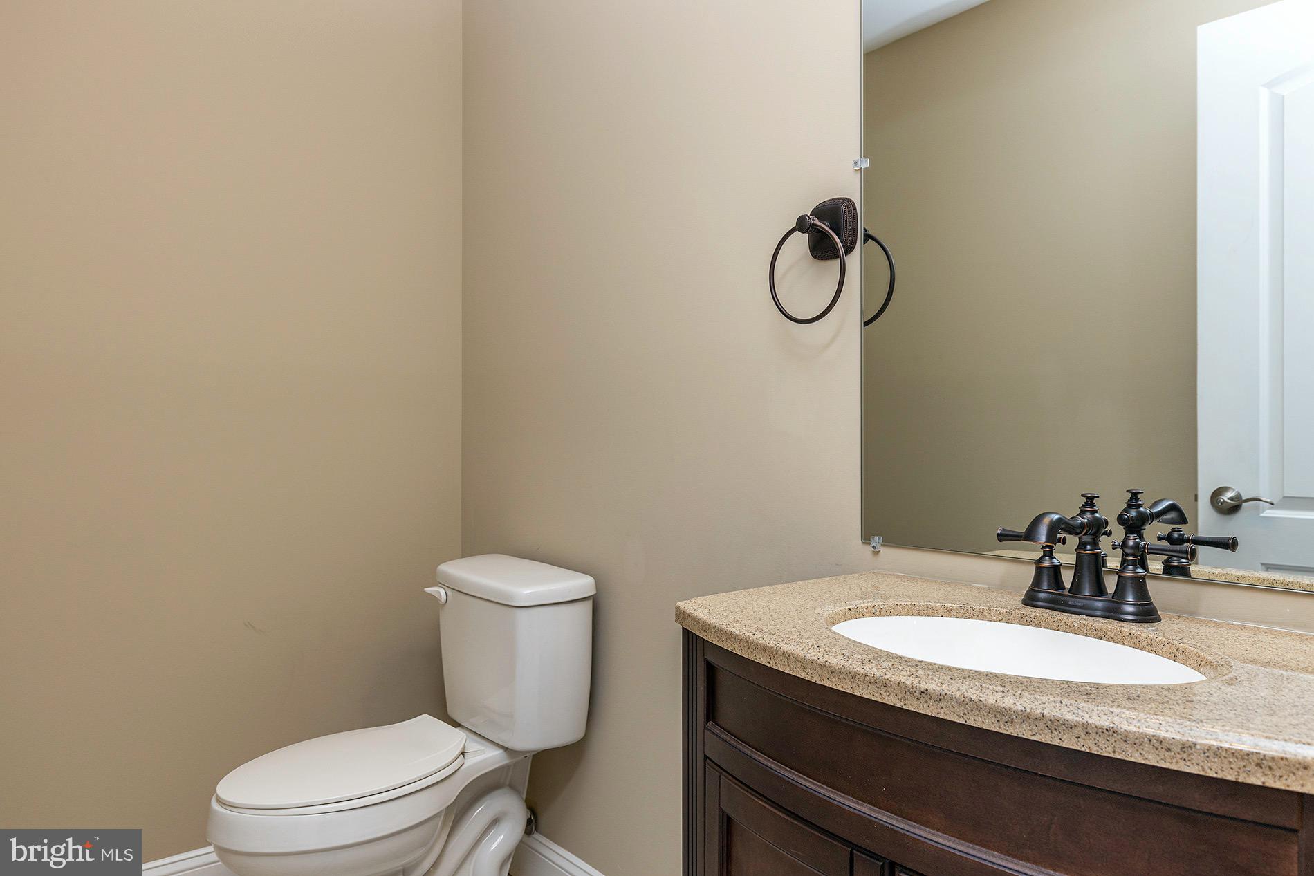 11932 Waples Mill Road Oakton, VA 22124 - Photo 40 of 64