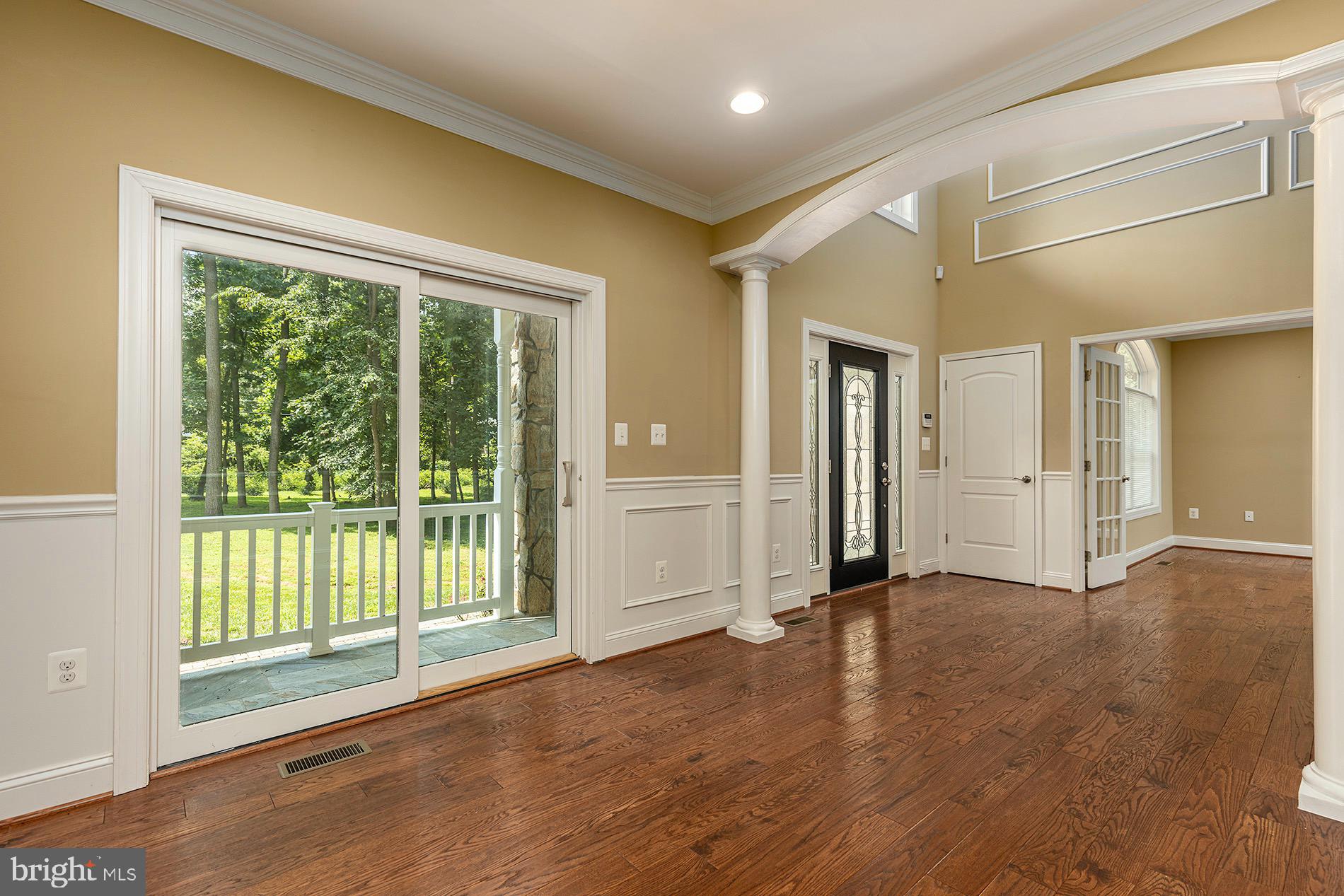 11932 Waples Mill Road Oakton, VA 22124 - Photo 5 of 64