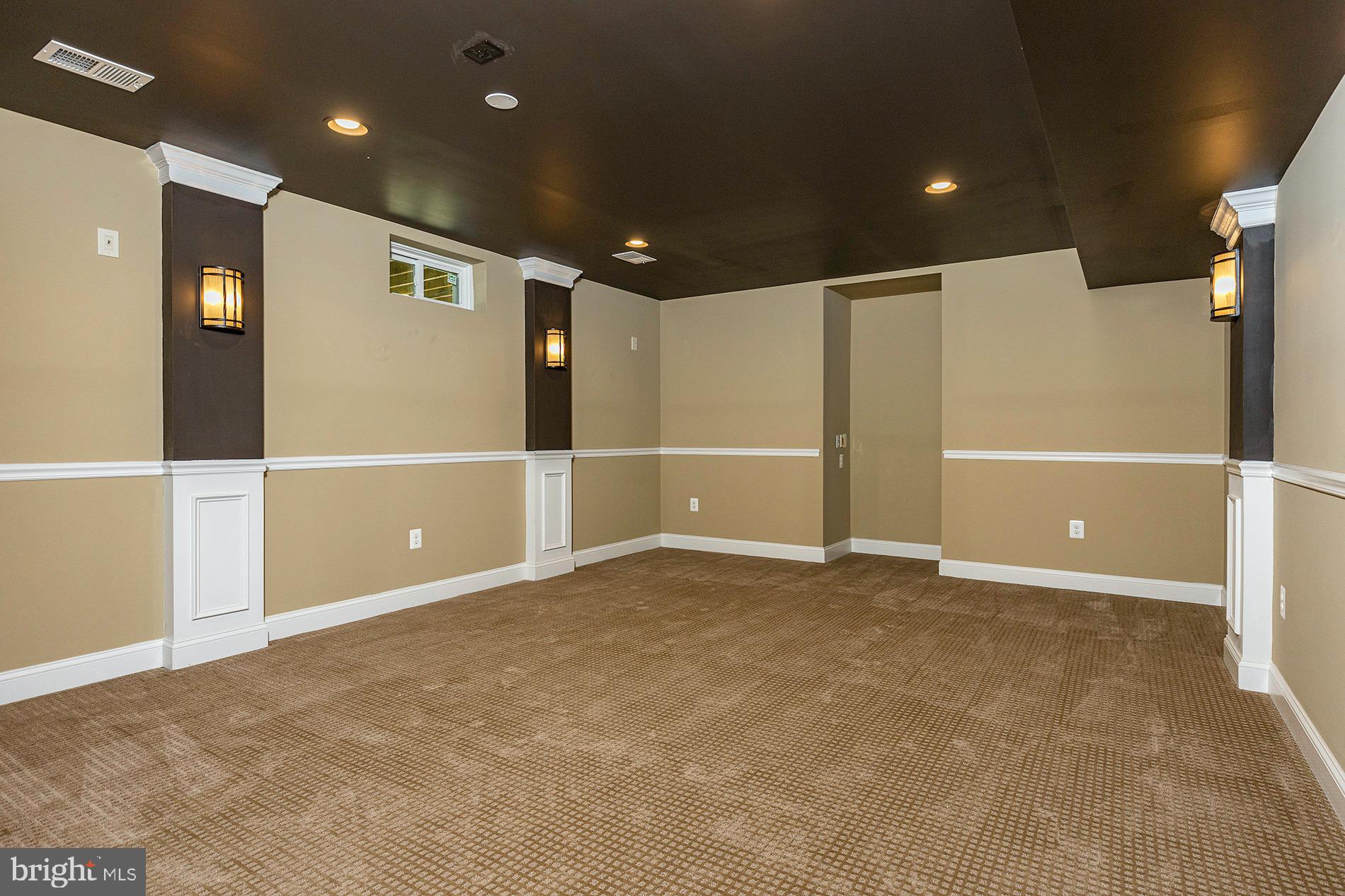 11932 Waples Mill Road Oakton, VA 22124 - Photo 44 of 64