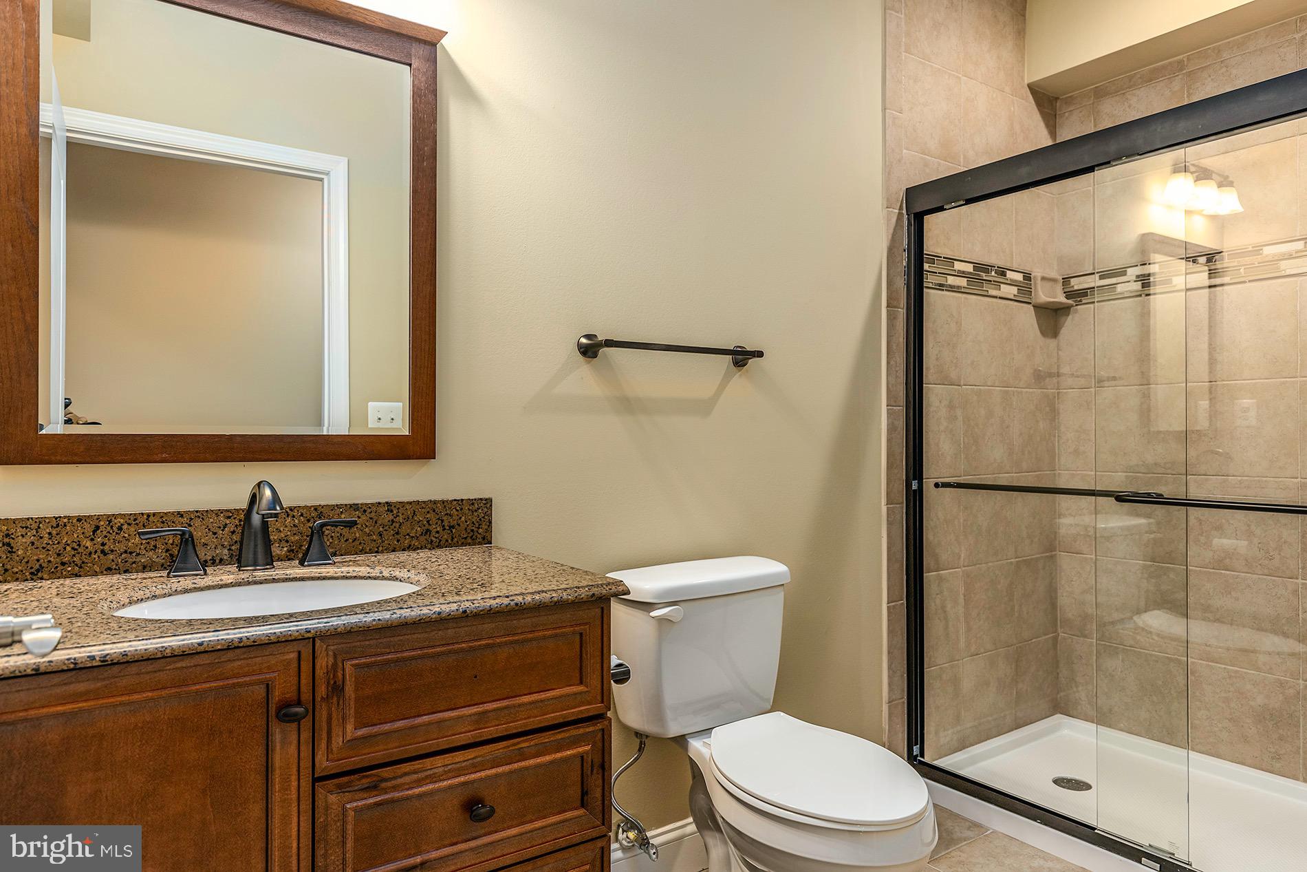 11932 Waples Mill Road Oakton, VA 22124 - Photo 47 of 64