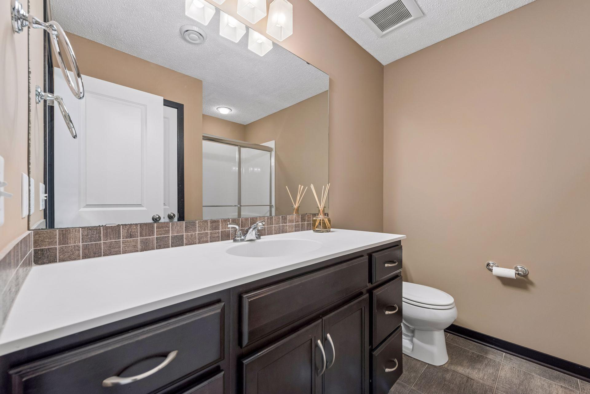 8652 Lake Riley Drive Chanhassen, MN 55317 - Photo 36 of 70