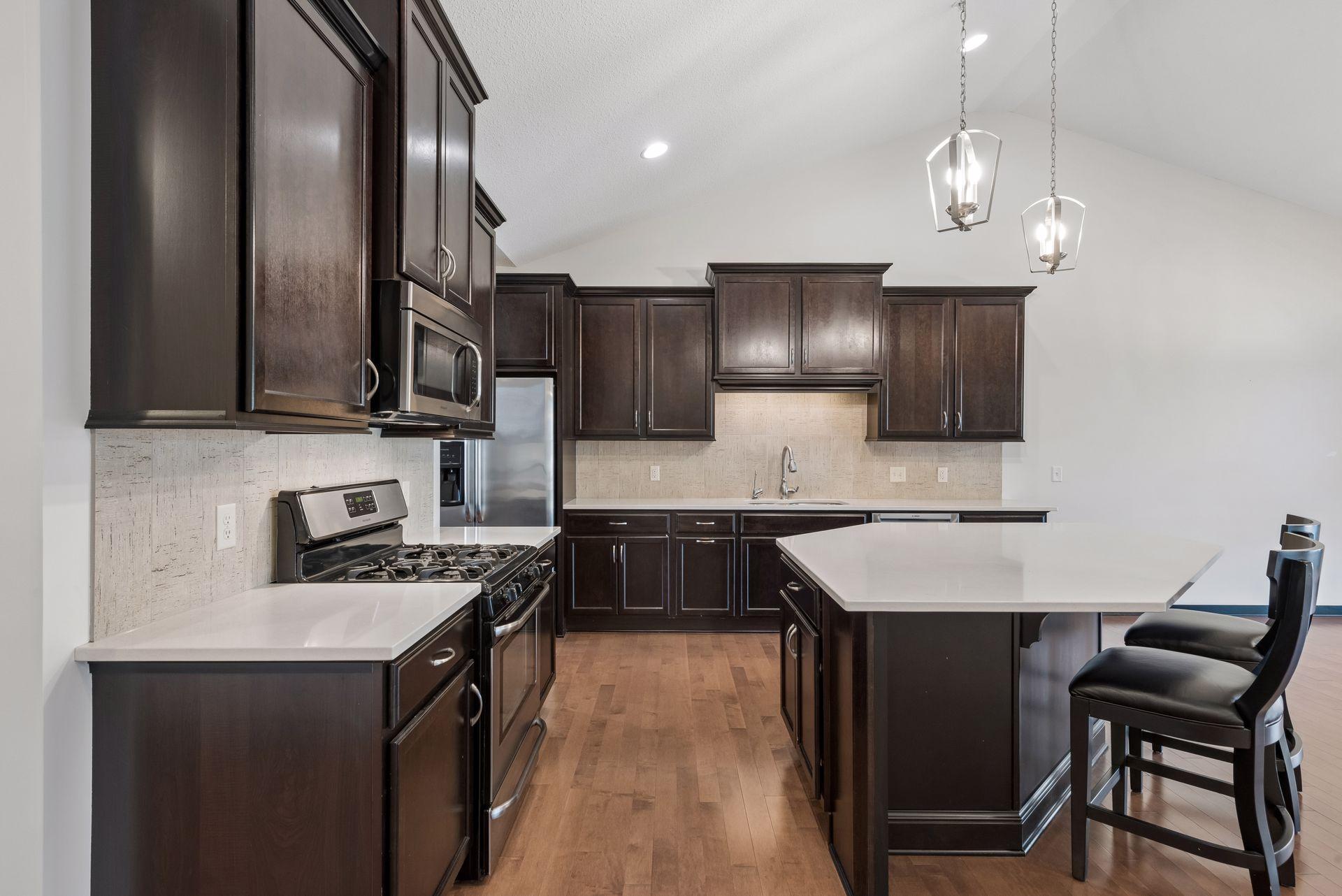 8652 Lake Riley Drive Chanhassen, MN 55317 - Photo 6 of 70