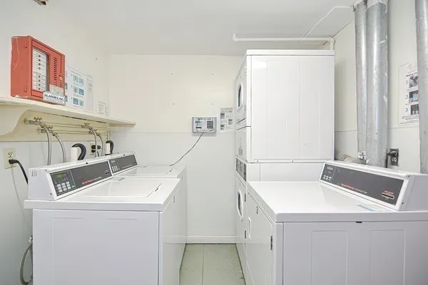 $2,200 | 140 Kenrick Street, Unit 21, Boston, MA 02135