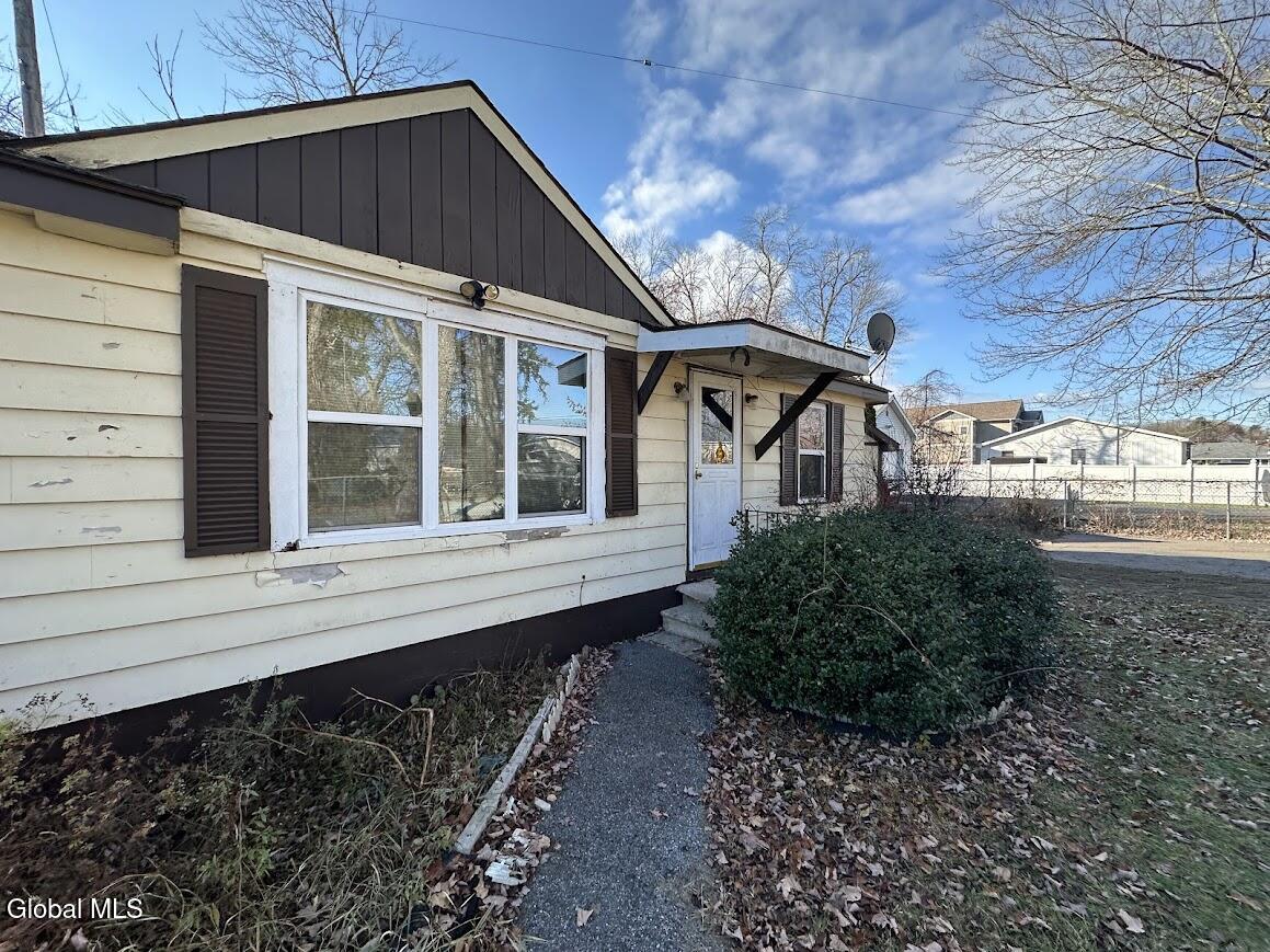 98 Point Breeze Road Saratoga Springs, NY 12866 - Photo 2 of 17 IMG_0699