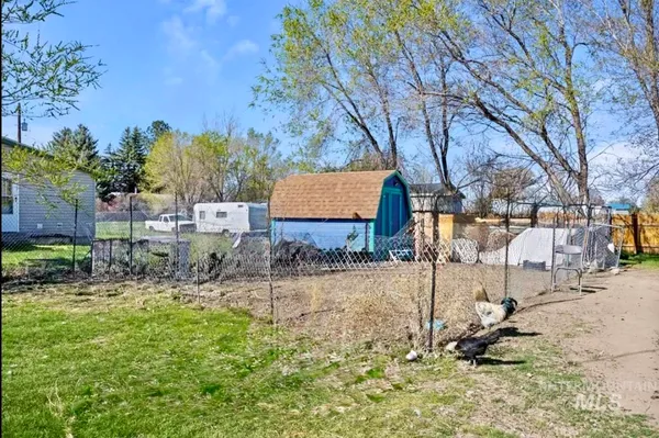 $250,000 | 1516 North 2290th Street East, Rogerson, ID 83302