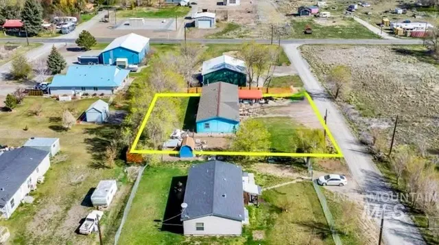 $265,000 | 1516 North 2290th Street East, Rogerson, ID 83302