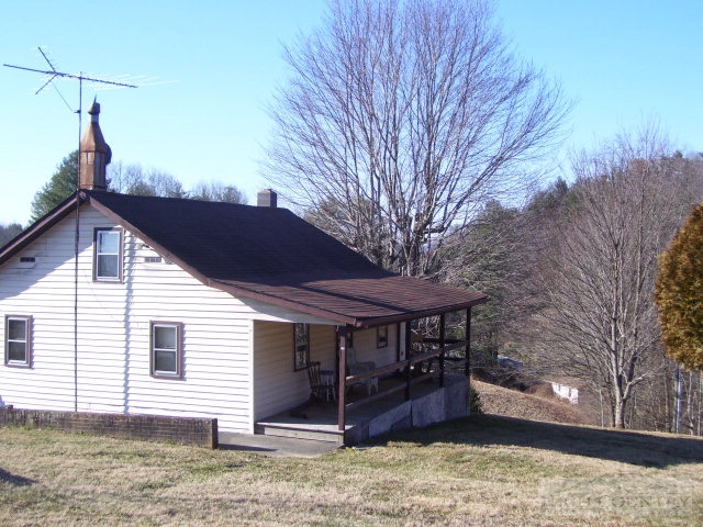 226 Old Ridge Road Crumpler, NC 28617 - Photo 1 of 8 Gallery Image 1