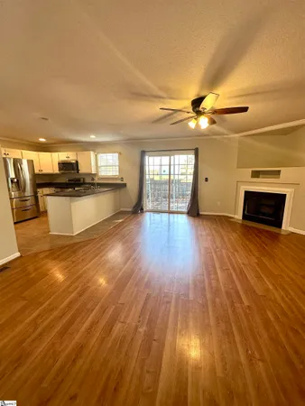 $2,250 | 1 Kingscreek Drive, Greer, SC 29650