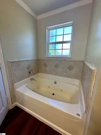 $2,250 | 1 Kingscreek Drive, Greer, SC 29650