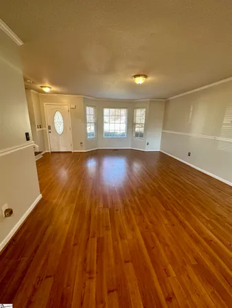 $2,250 | 1 Kingscreek Drive, Greer, SC 29650