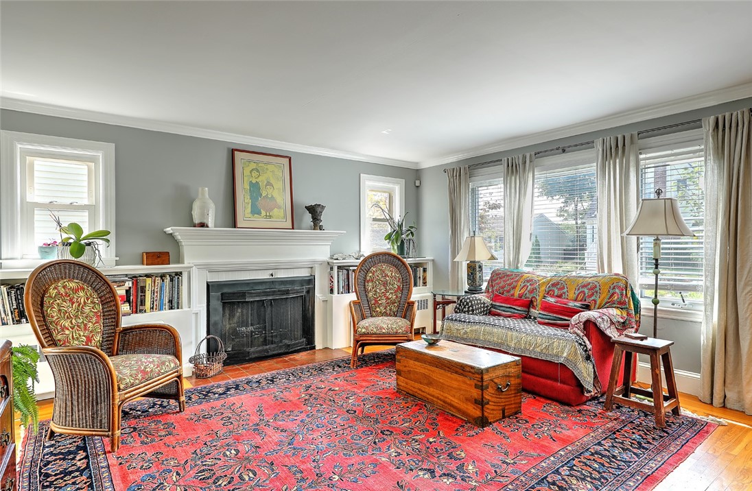 23 Haddon Hill Road Cranston, RI 02905 - Photo 6 of 40 Gallery Image 6