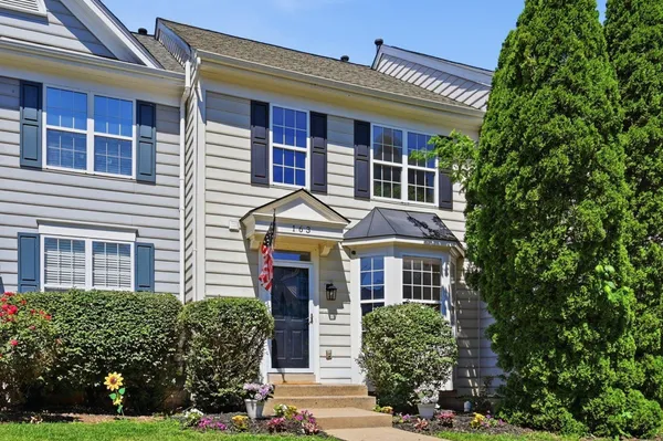 $549,000 | 163 Connery Terrace Southwest, Leesburg, VA 20175