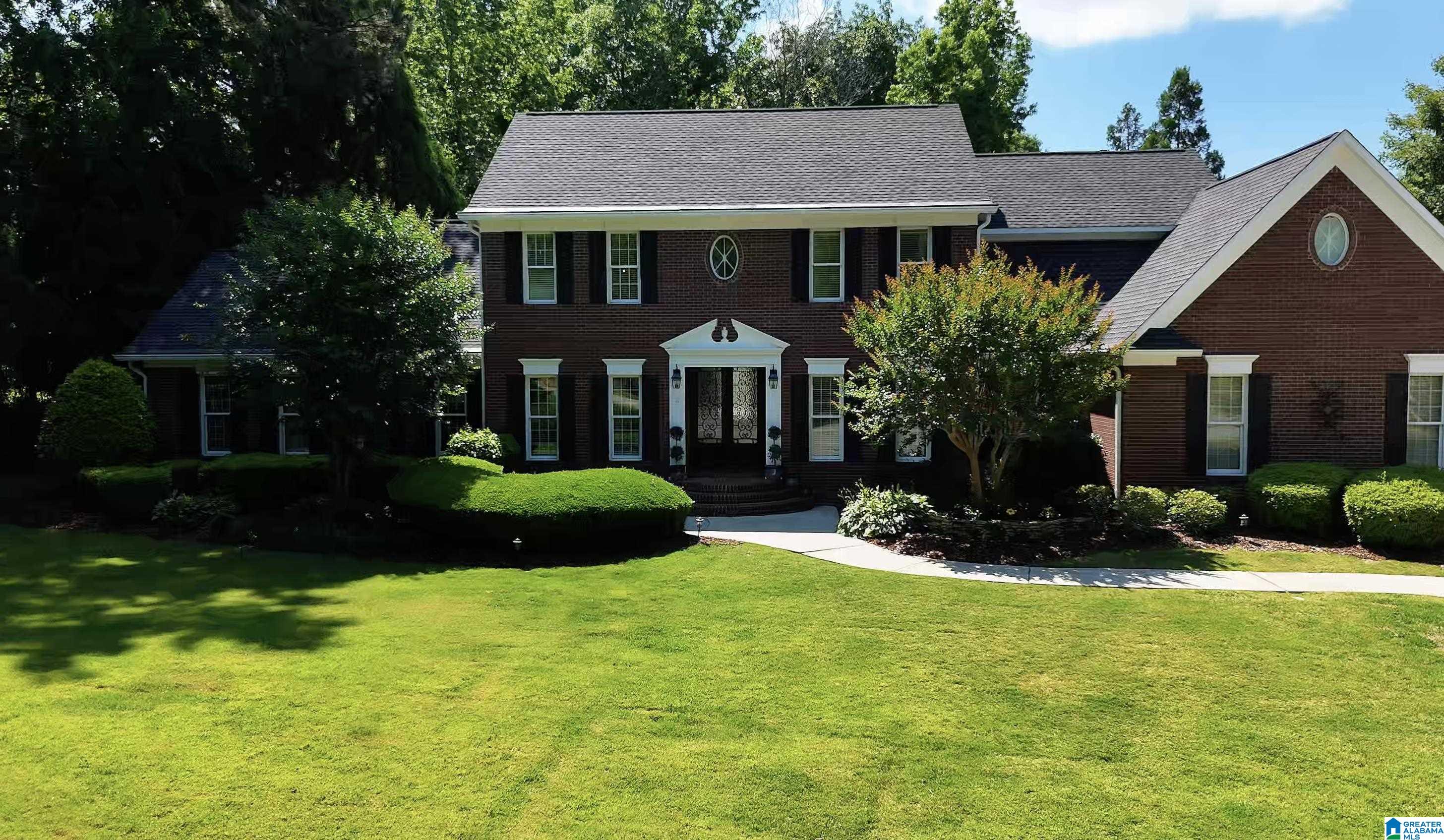 14 Country Squire Road Anniston, AL 36207 - Photo 3 of 59