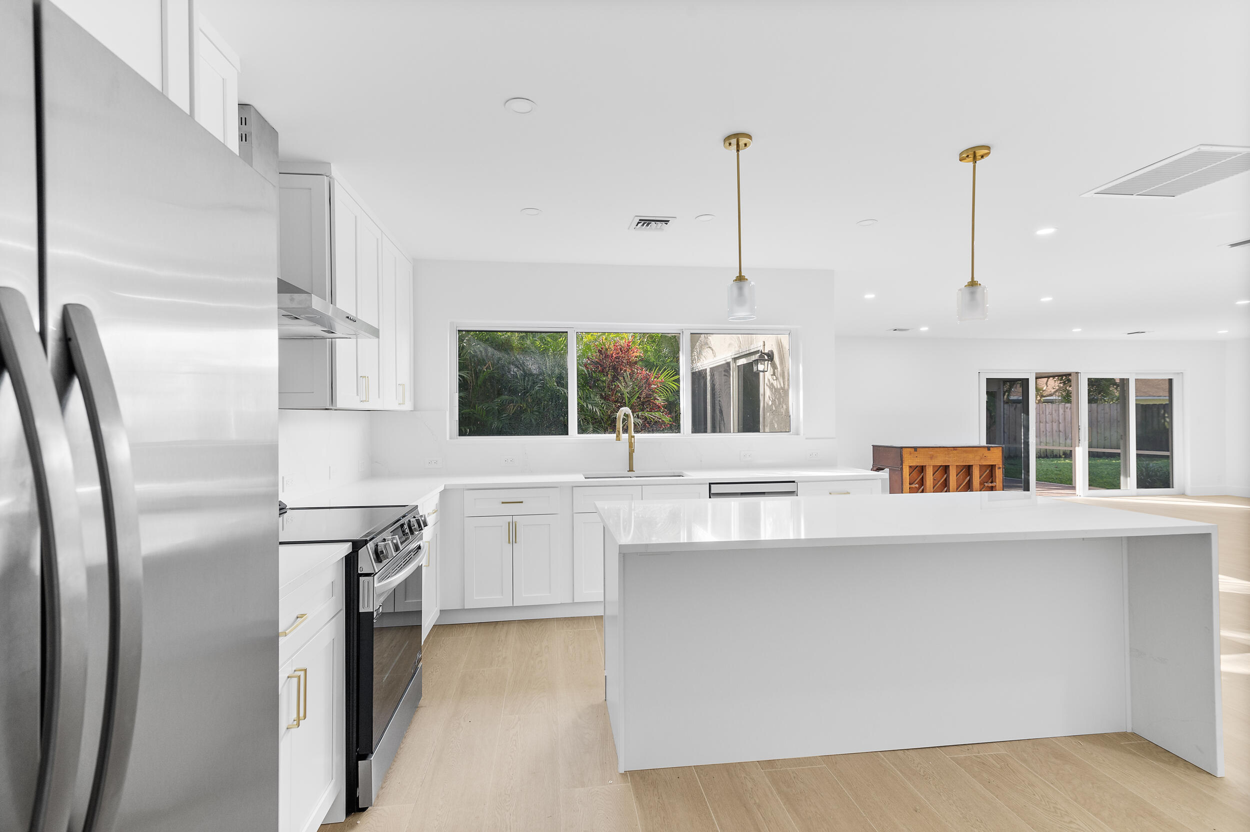 4894 Sugar Pine Drive Boca Raton, FL 33487 - Photo 15 of 39 15_dsc_4566