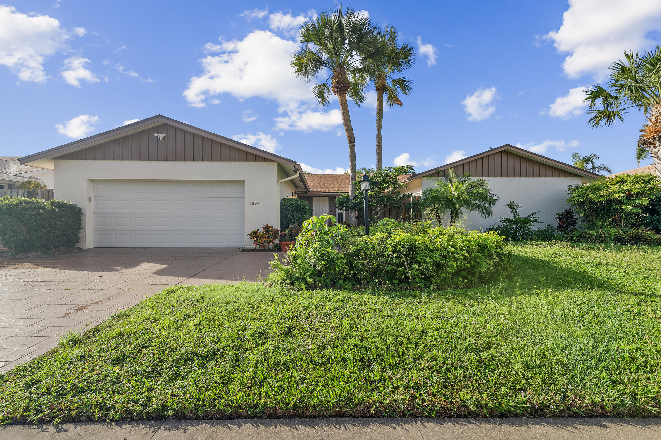 4894 Sugar Pine Drive Boca Raton, FL 33487 - Photo 5 of 39 5_dsc_4501