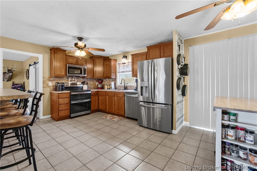 3919 Halls Corner Road Underwood, IN 47177 - Photo 7 of 39