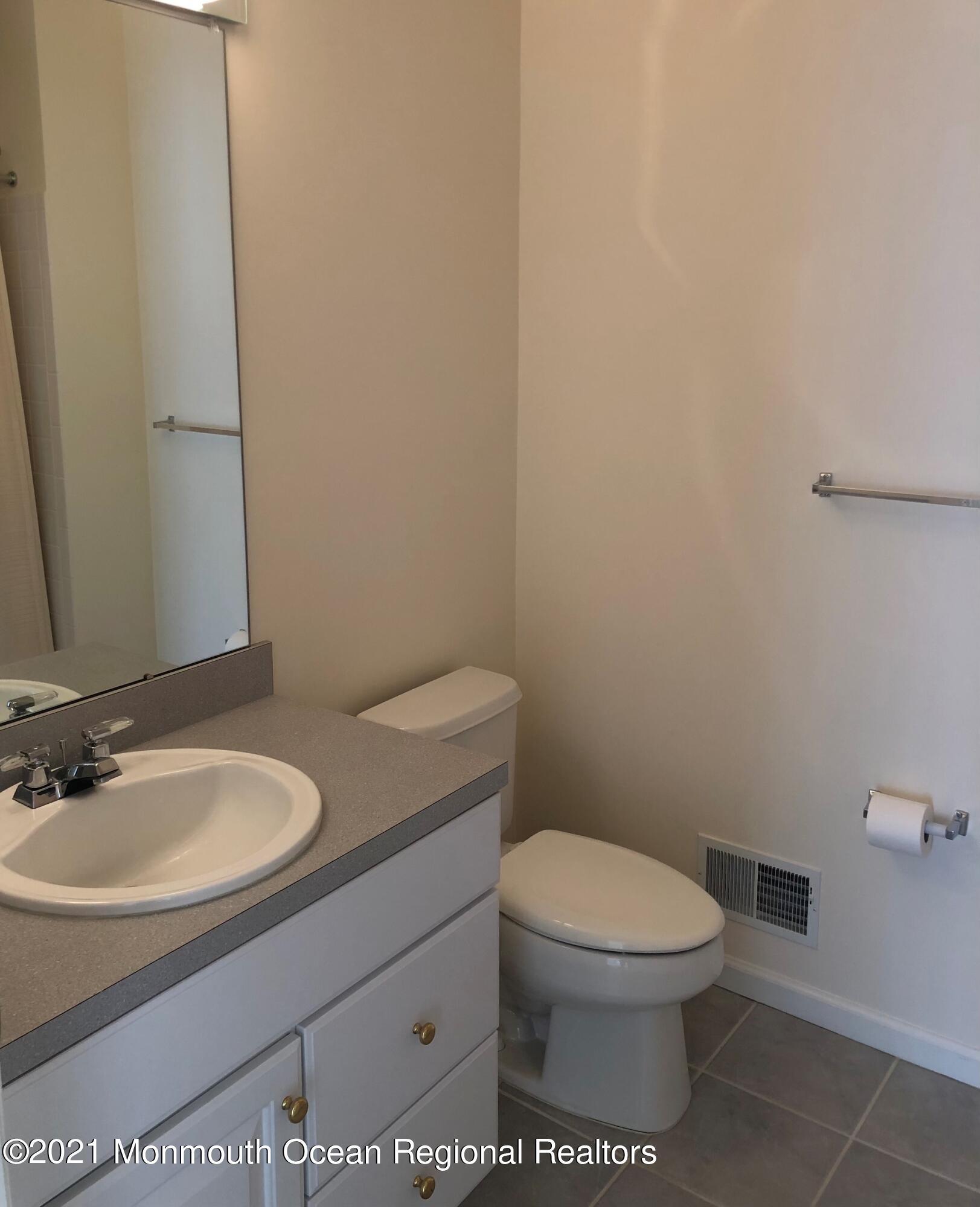 52 Silverside Road Lakewood, NJ 08701 - Photo 20 of 20 20