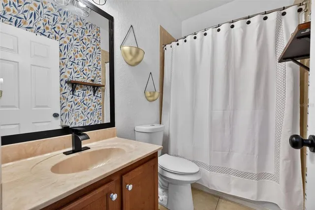 $275,000 | 311 Morning Rain Place, Valrico, FL 33594