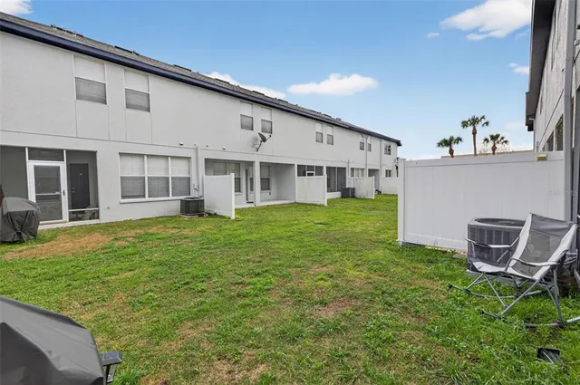 $275,000 | 311 Morning Rain Place, Valrico, FL 33594