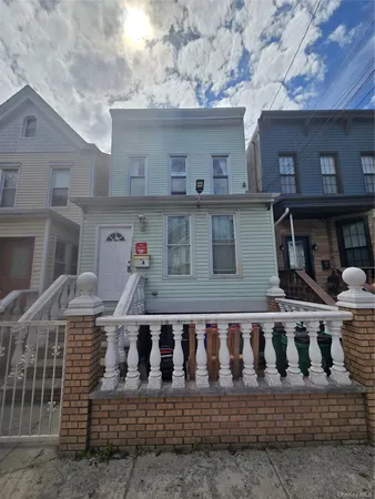 $3,000 | 114 Essex Street | Highland Park