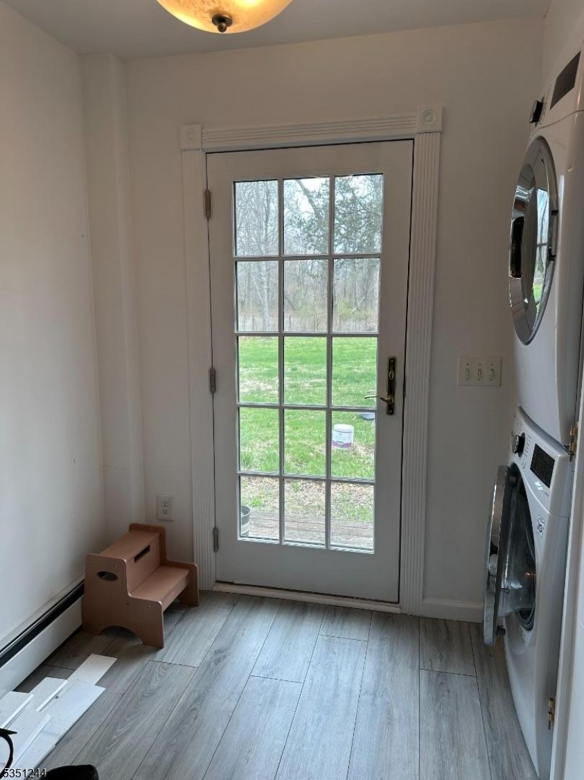 213 Liberty Corner Road Bernards, NJ 07931 - Photo 16 of 24 an entryway and a window in a room