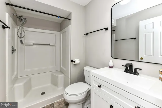 $2,200 | 8616 Shadwell Drive, Unit 63, Alexandria, VA 22309