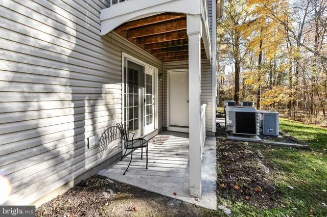 $2,200 | 8616 Shadwell Drive, Unit 63, Alexandria, VA 22309