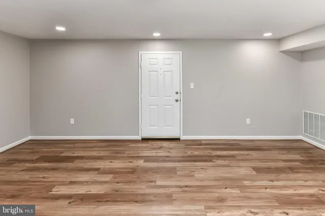 $2,200 | 8616 Shadwell Drive, Unit 63, Alexandria, VA 22309